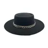 Chapeaux à large bord femmes 8 cm Porkpie chapeau avec chaîne en argent dôme chaud Fedora Style rétro perle Panama automne hiver