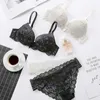 Set sexy balaloum arrivi donne donne sexy push up tazza reggiseno reggiseno set reggiseno femminile slip mutande set di biancheria biancheria bianche da biancheria di alta qualità l2304