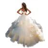 우아한 인어 웨딩 드레스 스트랩리스 소매없는 아플리케 레이스 튤집 드레스 드레스 스위프 트레인 신부 가운 새로운 디자인