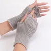 Gants de sport femmes hiver tricoté demi-doigt main chaud creux mitaine bras sans doigts étudiant
