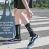 Japon pamuklu çoraplar erkek kadın çiftler yüz buruşturma uzun boylu hip-hop vahşi moda karikatür anime çorap sokak kaykay mutlu komik çorap