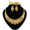 Set di gioielli in cristallo color oro Dubai per donna Collana Orecchini Bracciale Anello Accessori da sposa italiani Set di gioielli