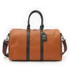 Plunjezakken 2021 Reistas Mannen Crazy Horse Leren Handtas Grote Capaciteit Handbagage Vintage Laptop Multifunctionele Sport