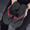 Mäns Flip Flops Designer Beach Sommarglas Skor Svart Mjuka Fashion Tofflor Stor Storlek