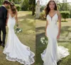 Lace Mermaid Wedding Dresses Spaghetti Straps Sexy V-Neck Backless Appliques Sleeveless Button Long Sweep Train Bride Gown robe de mariee 2022