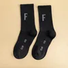 Mehrfarbige Modedesigner-Herrensocken für Damen und Herren, hochwertige Baumwolle, All-Match, klassische Knöchel, atmungsaktive Mischung, Fußball- und Basketballsocken