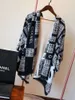 2020 NY COCO Två dimensionell kod Black and White Check Cashmere Wool Scarf Shawl6942384