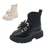 Kinder stricken Knöchel Lackleder Schuhe Slip-on Mädchen Perle Schleife Stiefel Kind Schuluniform Kleid dicken Boden britischen Schuh 26-36 YY5115