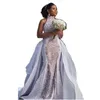 Luksusowy wysoki szyja Suknie ślubne Afryki Mermaid z Odwnającymi się spódnice kolejowe 2022 Bez rękawów Długi Ogród Wedding Suknie Ślubne Koronki Plus Size Bride Formalna sukienka