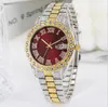 Vente en gros d'affaires décontractées charmantes femmes montres brillantes dames montres étoiles diamant étoilé date quartz batterie numéro romain montres-bracelets multicolore en option