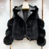 Kvinnor Faux Fur Coat med Fox Fur Winter Fashion Motocycle Style Luxury Fox Fur Leather Jackor Kvinna Trendiga Overcoats 211018