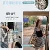 Ruos de faixa feminina PLUS 2 Peças conjuntos de mulheres xadrez roupas casuais de manga curta de verão calça toneloe calça coreana ladra de escritório coreana shorts
