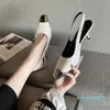Sandals Strapsコンフォートシューズ用女性スクエアトゥエスパドリルプラットフォームハイヒールスティレットラッカー塗装2021セクシーハイヒールのファッシュ