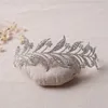 2021 Wedding Crown Legering prachtige kristallen bladeren Tiara Hair Vine bruiloft Hoofdband Haaraccessoires BRIDAL TIARAS HAAR SIERADY J0121