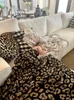 Dreams Blanket Top vender Soft 100% poliéster Microfiber Feather Yarn Leopard Zebra Jacquard Knit Throw Planta