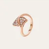 Buigari Topkwaliteit Ring Luxe Sieraden Dames Stud Diamanten 18K Vergulde Designer Officiële Reproducties Hoogste Tellerkwaliteit voor Woman Band Premium Geschenken