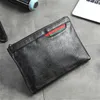 Fabrik Outlet Einfache Joker Black Business Envelope Tasche große Kapazität Leder Mode Aufbewahrung Brieftet Street Trend Kontrast Farbe Männer Handtasche 9906