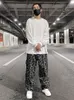 Primavera Paisley Straight Jeans Uomo Oversize Bandana Denim Pantaloni Uomo Hiphop Pantaloni maschili Abiti stampati 20211