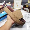 Kvinnor Designer Slipper Platform Canvas Slide Sandal Blommig Brocade Heightening Tjock Soled Bottoms Flip Flops Striped Beach Causal Scuffs Uuyygde