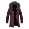 Parka invernale da uomo Solid Jacket Arrivo spesso cappotto caldo Giacca lunga con cappuccio Collo in pelliccia Cappotto imbottito antivento Moda uomo 211129