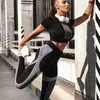 Hohl Nahtlose Sport Set Frauen 2 stücke Zwei Stück Crop Top T-shirt Leggings Sportwear Workout Outfit Fitness Gymsuit Yoga tragen Sets 210813