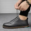 유럽 ​​및 미국 스타일 정장 비즈니스 신발 남성용 신발 조류 모델 야생 통기성 패션의 한국어 버전