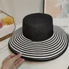Summer Beach Bucket Hat Fashion Womens Designers Wide Brim Hat Sun Protective Strap Caps Hats Garden Resort Styles