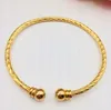 braccialetti d'oro maschili piccoli adorabili Dubai Africa Braggle Arab Charm Girls India Anklet Bracciale gioielli per regalo di compleanno per adulti