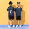 Kinder Jugend Fußballtrikots Uniformen Sportkleidung Kinder leere Fußball-Sets atmungsaktive Trainingsshorts-Sets für Jungen und Mädchen Sommeranzüge für Kinder