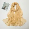 Vanlig Crinkle Scarf Bomull Sjal Pläterad Muslim Stor Storlek Tassel Hijab Turban Hot Selling Kvinnor Scarves Solid Färg Head Wraps