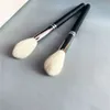 Long Blending Makeup Brush 137s Poudre synthétique Blush Highlighter Beauty Cosmetics Brush Tool