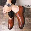 Toe British Pointed Style Oxfords Hen Habille Lacet Up authentique Fashion Casual Cuir Cuir Chaussures Men