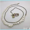 Pendants Bijoux Colliers de luxe Designer Bronze Vine Exquis Gift Dames Diamonds Pendant Pearls Party Fashion Aaaaa Offi2062979
