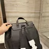 Sac à la mode de style sauvage adapté au transport toute la journée Sacs de doublure en toile de coton Luxurys Designers Sac à dos de mode unisexe en gros