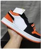 2021 Classic Men Women Casual Shoes Fashion Low PU Leather 1s OG Outdoor Skateboarding Sneakers Size 36-44