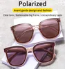 Mode Top qualité verres polarisés classique lunettes de soleil hommes femmes vacances lunettes de soleil avec étuis et accessoires gratuits 8228