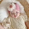 A985 Europa Mode Infant Baby Mädchen Weiche Nylon Stirnband Spitze Blume Haarband Nette Mädchen Prinzessin Kinder Headwrap