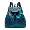 2020 nuove donne ologramma zaino zaini geometrici ragazze borse a tracolla da viaggio per le donne borse di design di lusso mochila mujer X052298U