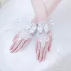 Luvas de cinco dedos Stromestone Lace Brides Brides Floral Bowknot sem dedos Acessórios de casamento de arco branco curto