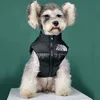 犬の暖かい厚い白いアヒルの顔冬の子犬のペットの高級デザイナー服211027
