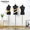 Model Props Commerciële Meubels Vrouwelijke Koreaanse Kleding Winkel Modellen Trouwjurk Frame Venster Bodyfake Half Body Gold