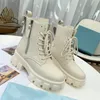 Botas de diseñador para mujer Zapatos de vestir Tacones de lujo Zapatos de goma de cuero de moda Nylon Martin Locomotora Bota de combate militar Zapatos de tacón alto