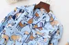 Mulheres Homens Pijamas Cão Impressão Escova de Algodão Pijama 2 Peças Conjunto de Manga Longa Elástica Cintura Calças Lounge Nightwear Pijamas S80001 211111