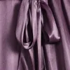 女性の寝室カジュアル3ピースローブ女性サテンレースパッチワークPajamasセットウェディングドレス夏のスリングベスト長袖バスローブラウンジティー