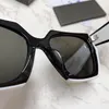 Ladies Monochrome PR 15WS Okulary przeciwsłoneczne Designerskie okulary imprezowe Kobiety w stylu scenicznym Top Wysokiej jakości moda kota oka rozmiar 51-19-14265x