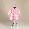2020新しい秋の格子赤ちゃんガールズストライプ長袖のドレス子供服子供服服カジュアルな服1-5年Q0716