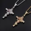 Toppkvalitet Hip Hop Cross Snake Pendant Halsband Miljö Koppar Men Hiphop Smycken Mikroinsatser Kubik Zirconia Real Gold Pated Boys Rapper Tillbehör