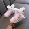 Stivali ragazze cinesi ricamate bellissimo caldo 2021 cotone spesso traspirante antiscivolo alla caviglia