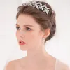 2021 Wedding Crown Legering prachtige kristallen bladeren Tiara Hair Vine bruiloft Hoofdband Haaraccessoires BRIDAL TIARAS HAAR SIERADY J0121