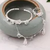 Novo barato de prata cor de prata borboleta borboleta de cristal Bangles com anel de dedo mulheres noiva acessórios de casamento moda jóias q0719